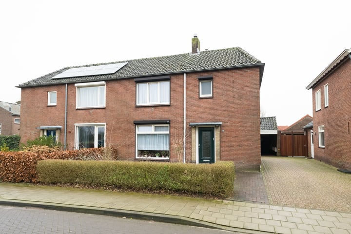 van Marlestraat 21 in Kilder foto