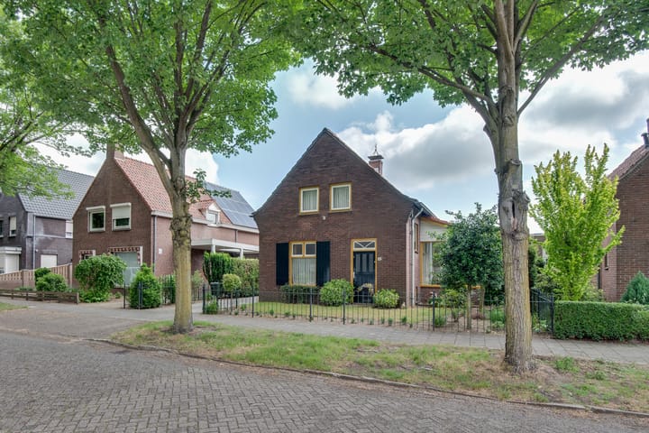 van Meeuwenstraat 13 in Rosmalen foto