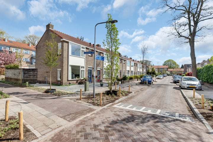 Van Nijenrodestraat 32 in Hilversum