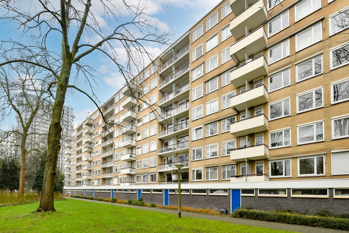 Van Nijenrodeweg 724 in Amsterdam foto