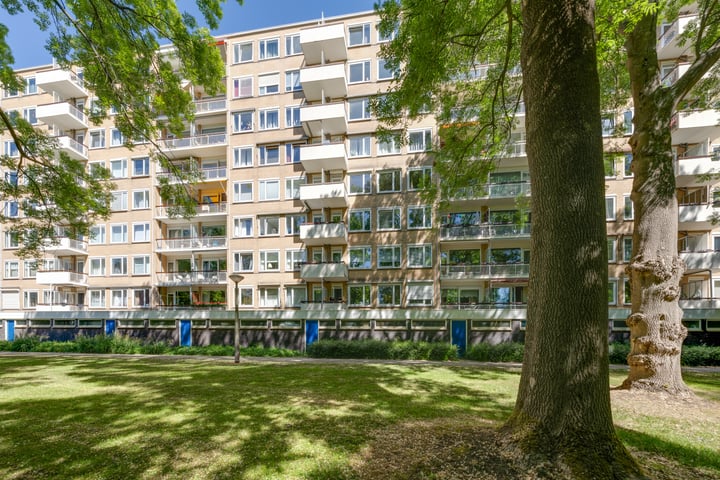 Van Nijenrodeweg 736 in Amsterdam foto