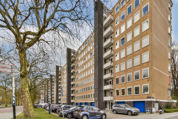 Van Nijenrodeweg 837 in Amsterdam foto