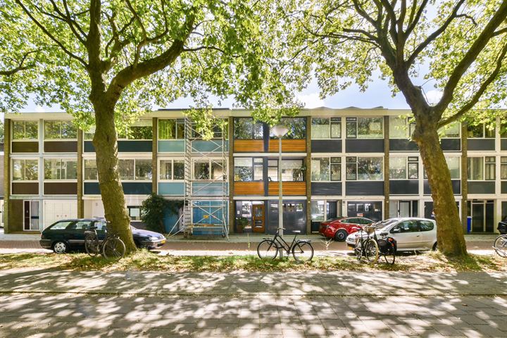 Van Nijenrodeweg 902 in Amsterdam foto