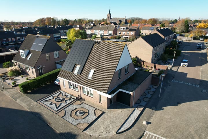 Van Nispenstraat 15 in Steenbergen