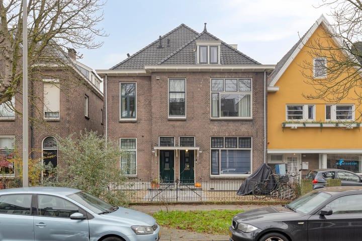 Van Oldenbarneveldtstraat 11D in Arnhem