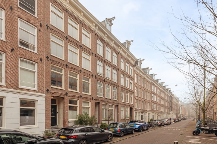 Van Oldenbarneveldtstraat 57-1 in Amsterdam foto