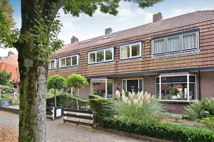 Foto van woning Van Oldenbarneveltlaan 31, Hilversum