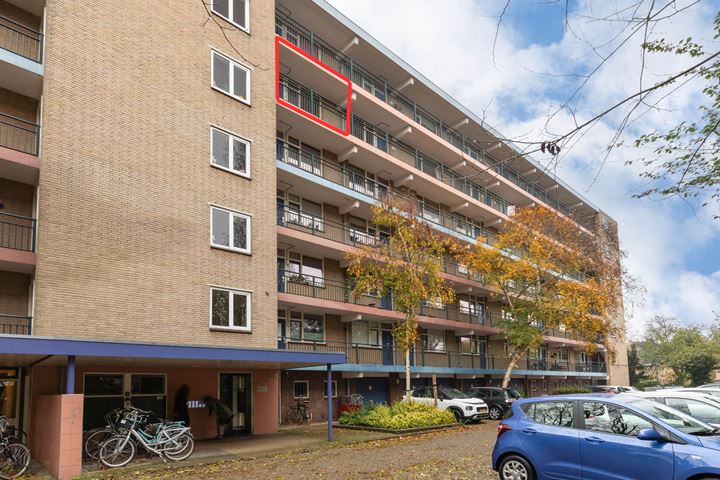 Van Oldenbarneveltstraat 442 in Nijkerk foto