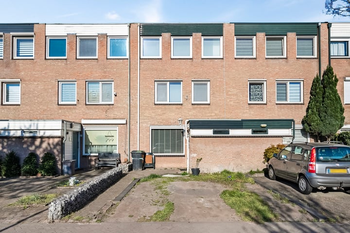 Van Oosterzeestraat 27 in Tilburg foto