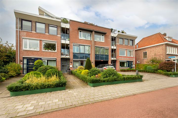 Van Oranje Nassauhof 3 in Roosendaal foto