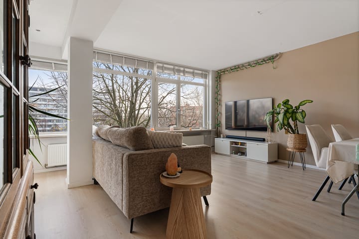 Van Ostadelaan 398 in Alkmaar