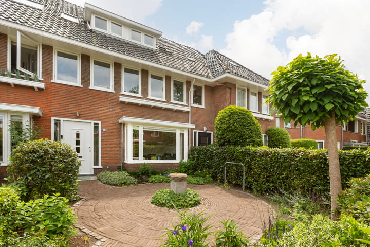 van Ostadelaan 62 in Naarden