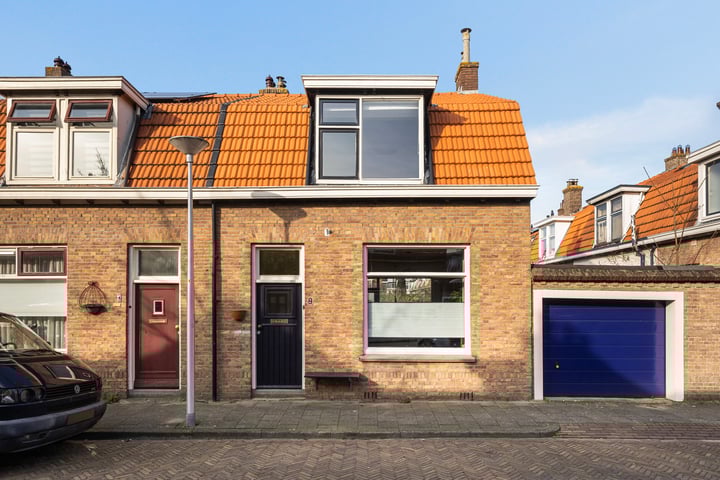 Van Ostadestraat 2 in Zwolle foto