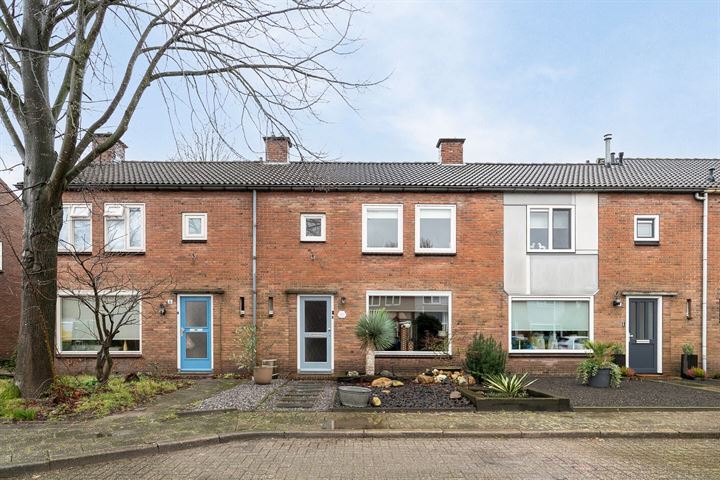 van Ostadestraat 7 in Nijverdal foto