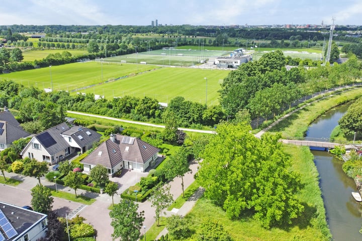 Van Rechterenmarke 2 in Zwolle foto