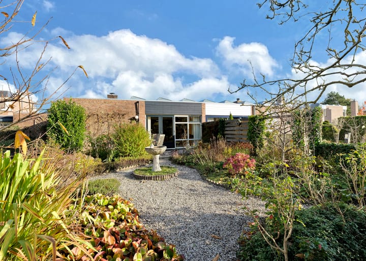 van Santenlaan 38 in Heerhugowaard foto