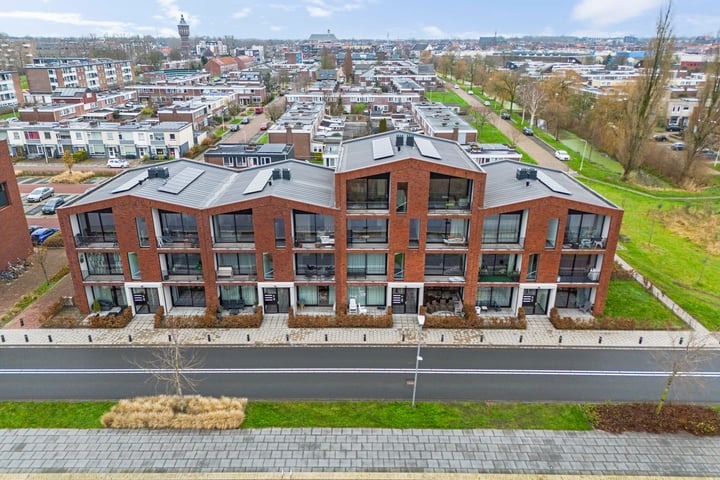 van Schouwenburgstraat 15-002 in Sneek foto