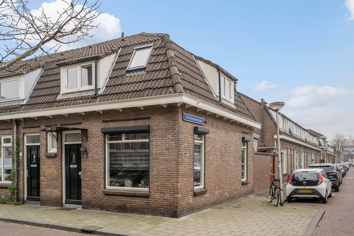 Van Slingelandtstraat 15 in Delft foto