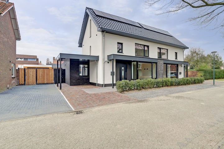 Foto van woning Van Spreeuwelstraat 13, Hilvarenbeek