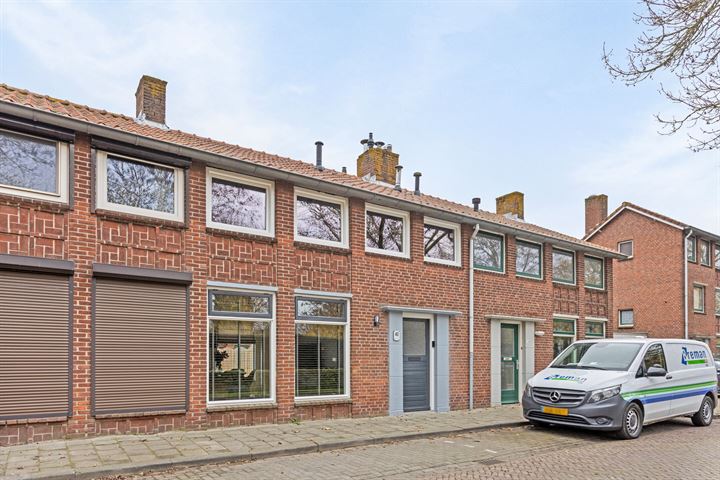 van Strijenstraat 40 in Zevenbergen foto