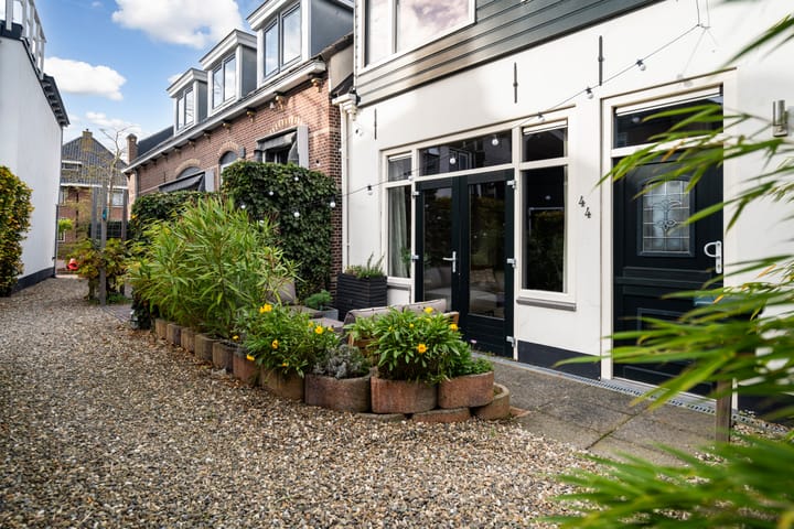 Van Teylingenweg 44 in Kamerik