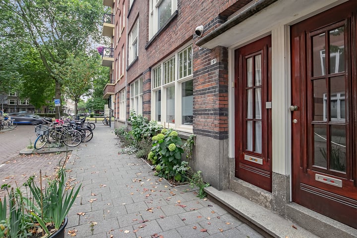 Van Vlooswijkstraat 19B in Rotterdam foto