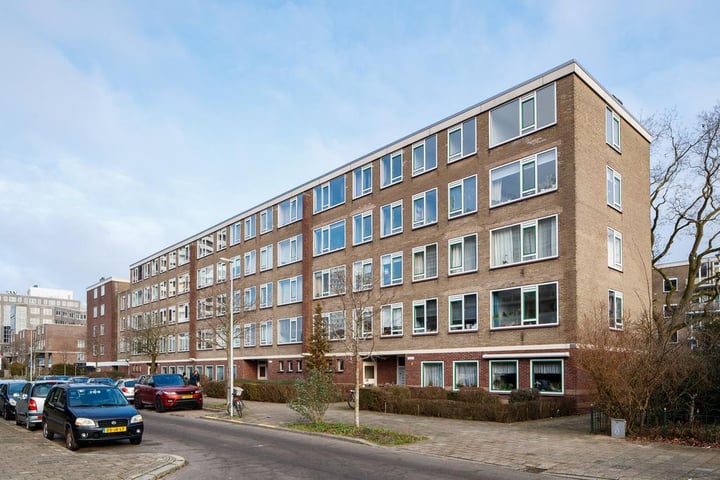 Van Vollenhovenlaan 120 in Utrecht foto