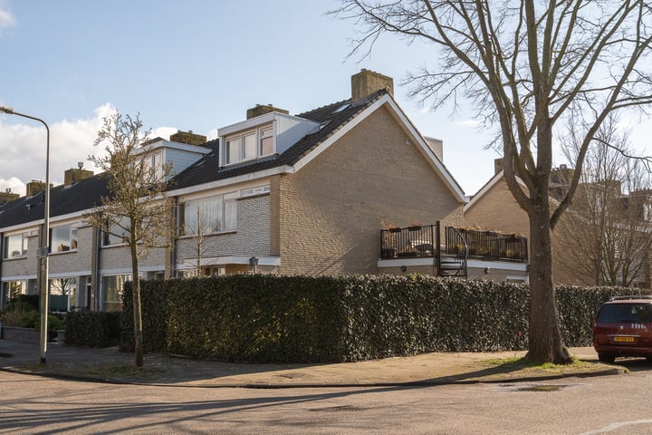 Van Wassenaer Obdamlaan 33 in Wassenaar foto