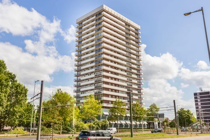 Van Weerden Poelmanlaan 132 in Utrecht foto