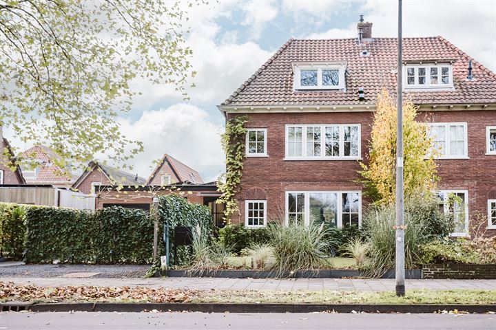 Van Wickevoort Crommelinlaan 14 in Bloemendaal foto