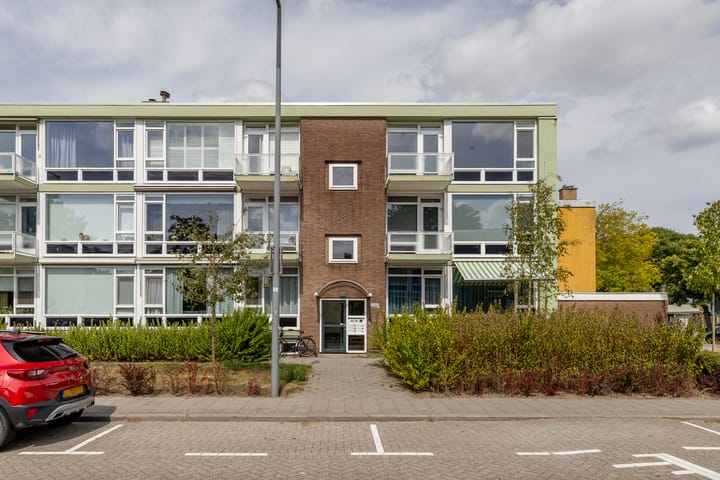 Van Wijngaardenlaan 57 in Rotterdam foto