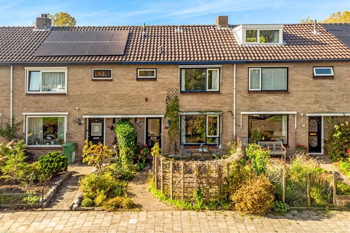 van Wijngaardenplein 43 in Heerhugowaard foto