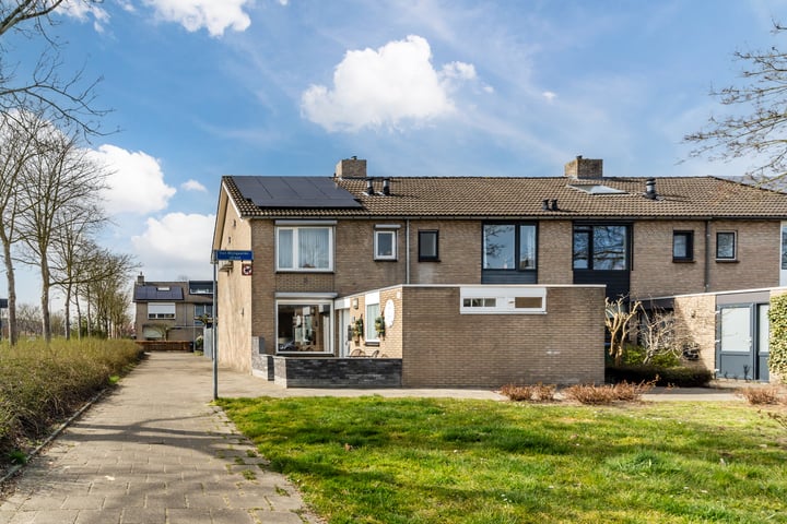 Foto van woning Van Wijngaardestraat 72, Oosterhout