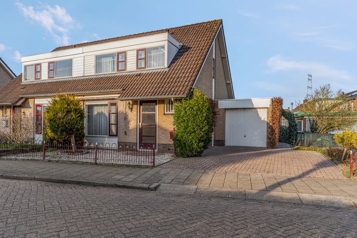 Van Woerkomstraat 8 in Oosterhout foto