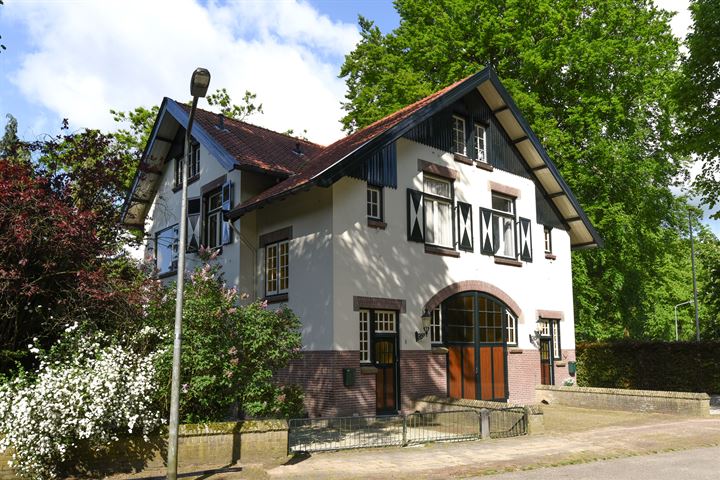 Van Yssumlaan 7 in Hilversum foto