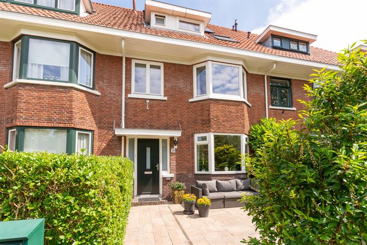 Van Zuylen van Nijeveltstraat 30 in Wassenaar foto