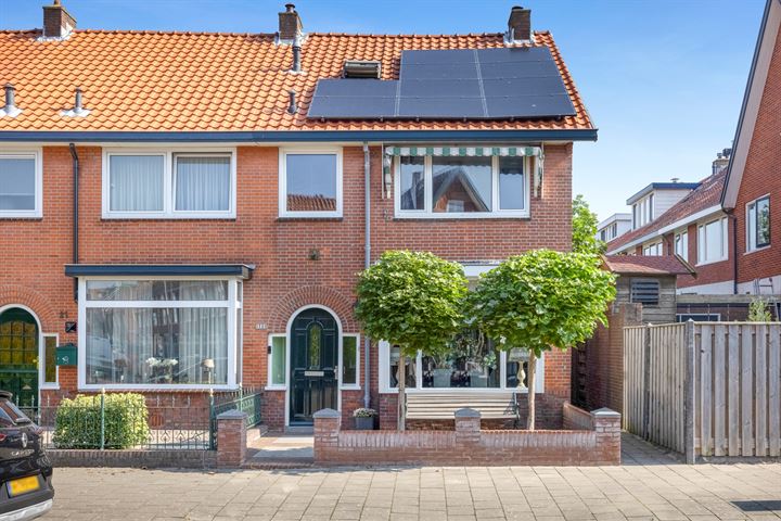 Vareniusstraat 23 in IJmuiden foto