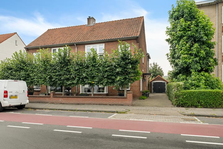 Varviksingel 171 in Enschede foto