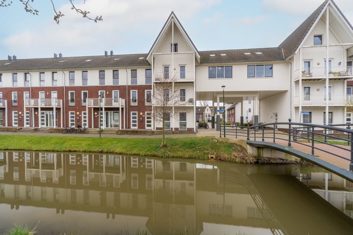 Vechtpolder 49 in Houten foto