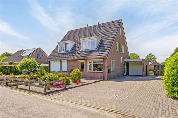 Veenbes 16 in Nieuwlande foto