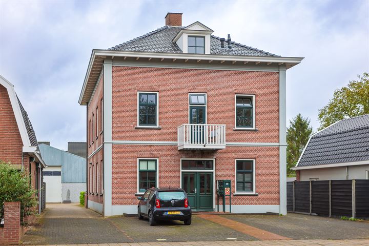 Veenderweg 20E in Ede foto
