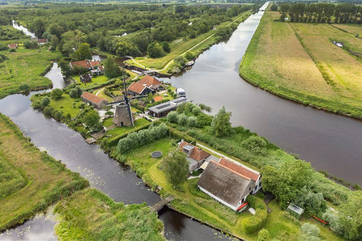 Veendijk 5 in Nijetrijne foto
