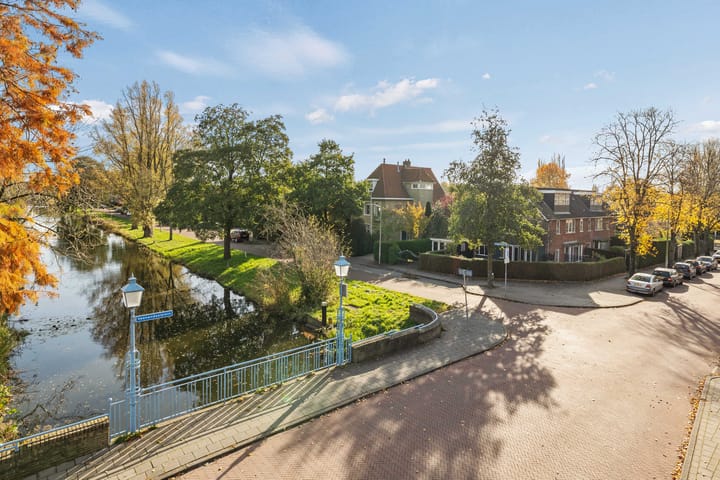 Veenendaalplein 1 in Amstelveen foto