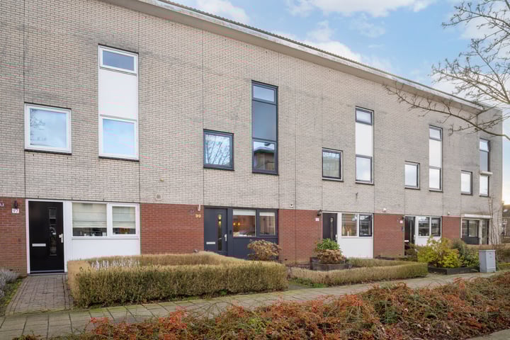 Veeneslagen 99 in Rijssen foto