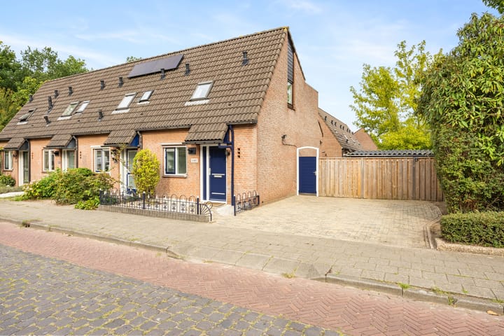 Veenhof 2507 in Wijchen foto