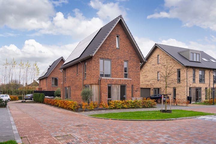 Veenraden 127 in Veenendaal