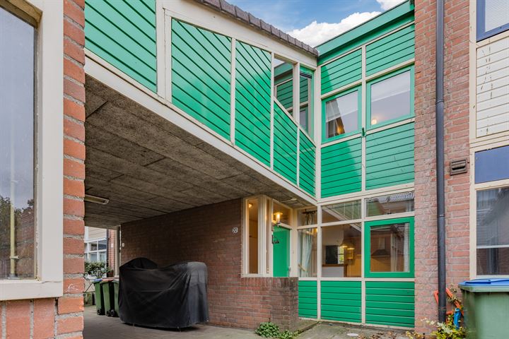 Veerdonk 20 in Breda foto