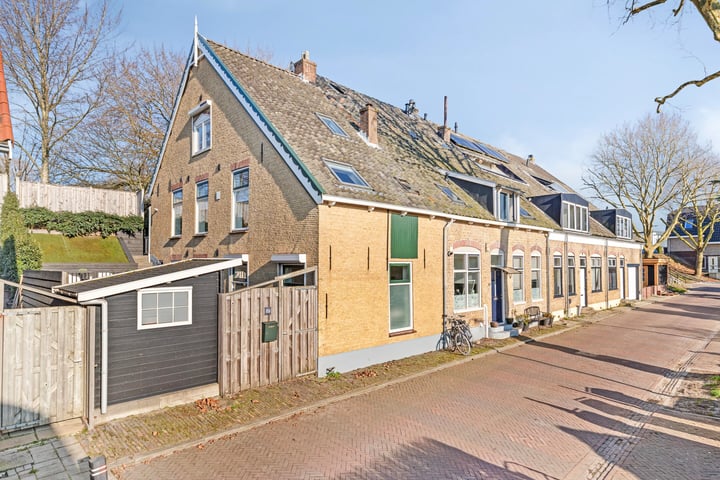 Veersedijk 26 in Hendrik-Ido-Ambacht foto