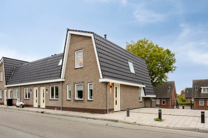 Veersedijk 32F in Hendrik-Ido-Ambacht foto