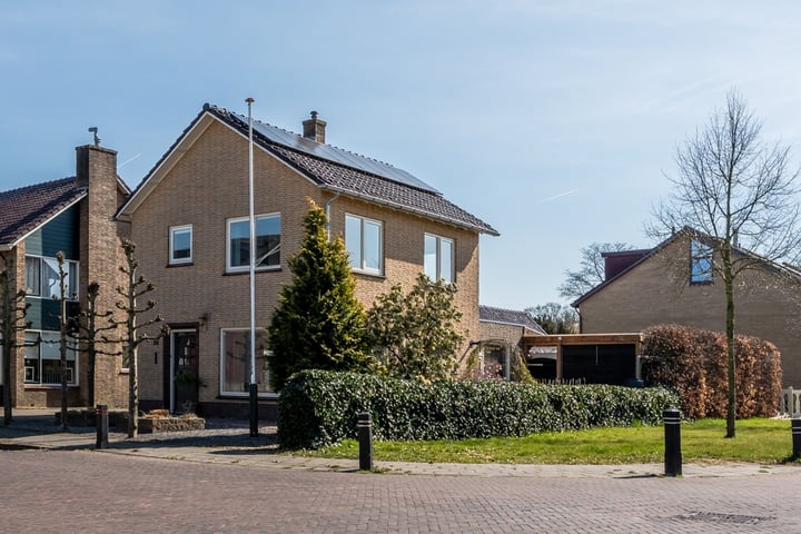 Veerstraat 32 in Heerde foto